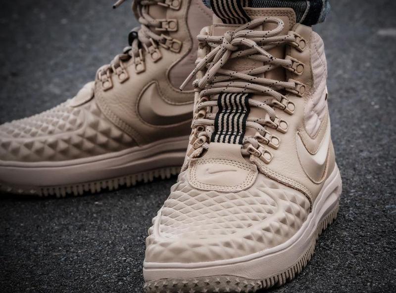  Nike Air Force 1 Lunar Duckboot