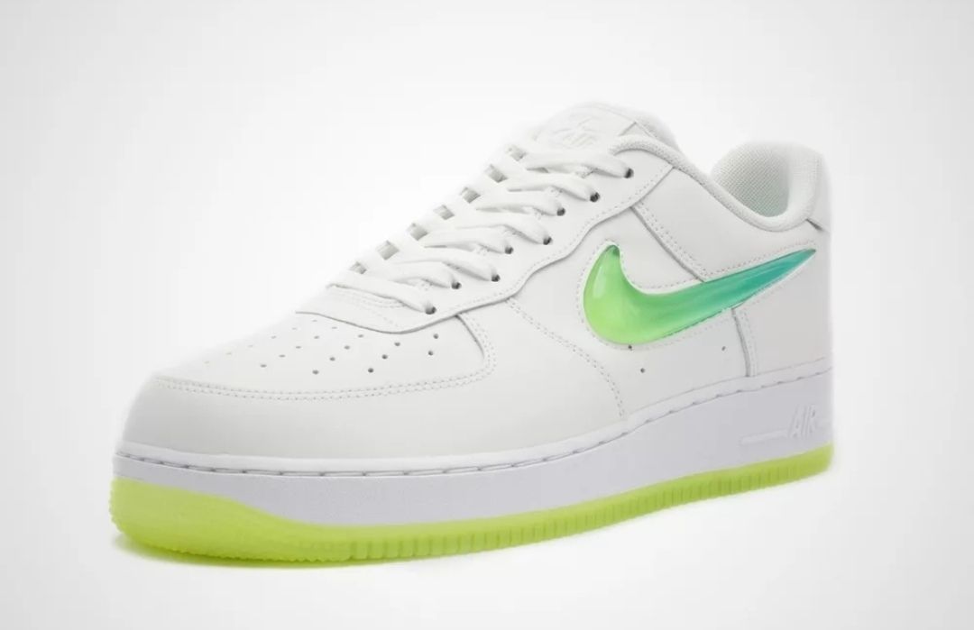 Nike Air Force 1 LV8, белый с зеленым, кожа, женские
